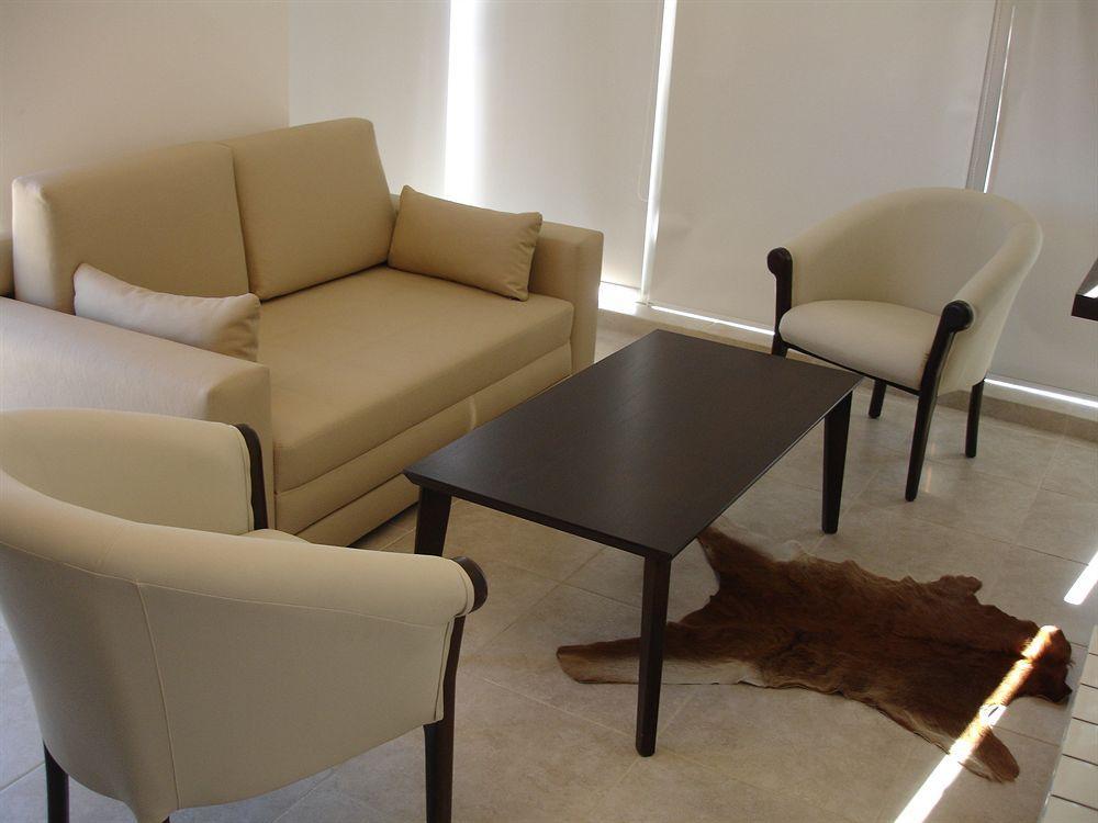 Amérian Carlos Paz&suites Apartahotel