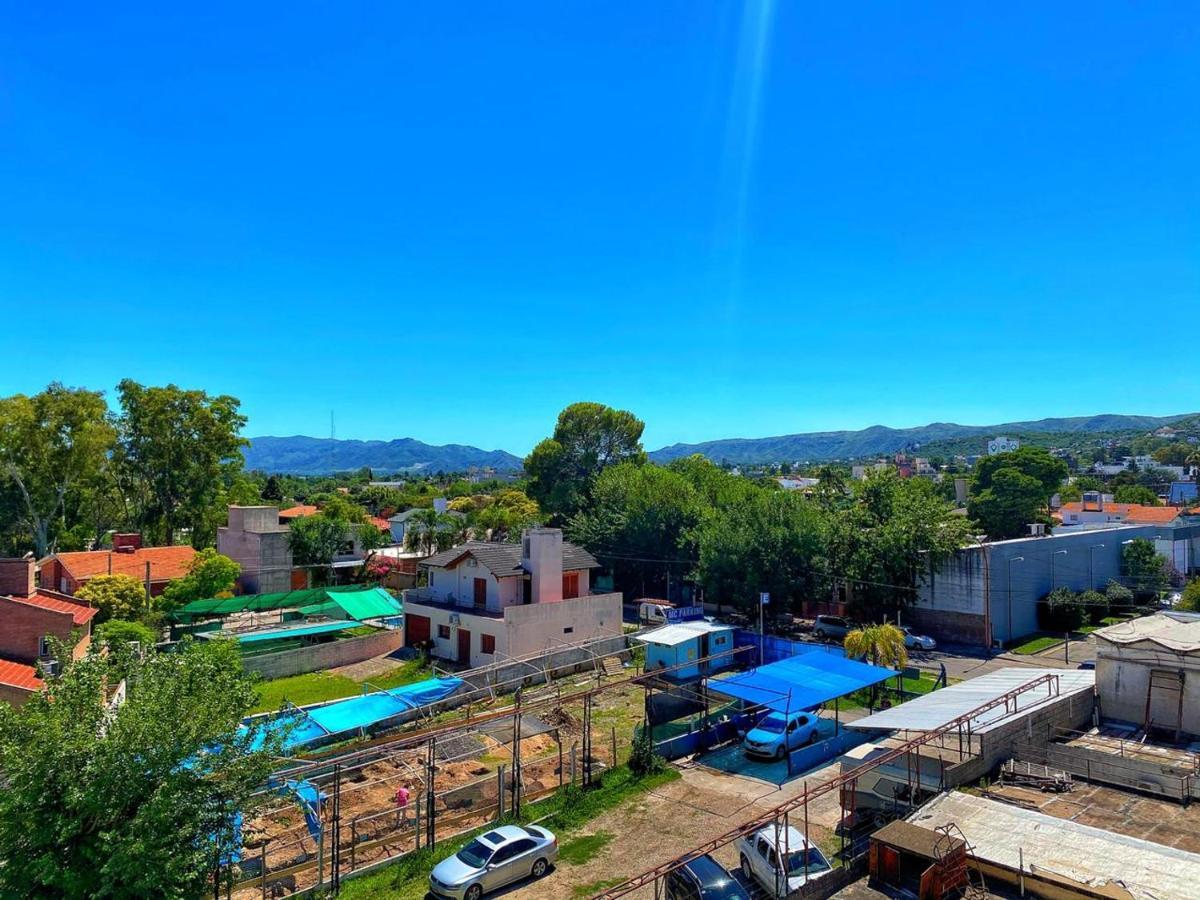 Constantino V Villa Carlos Paz