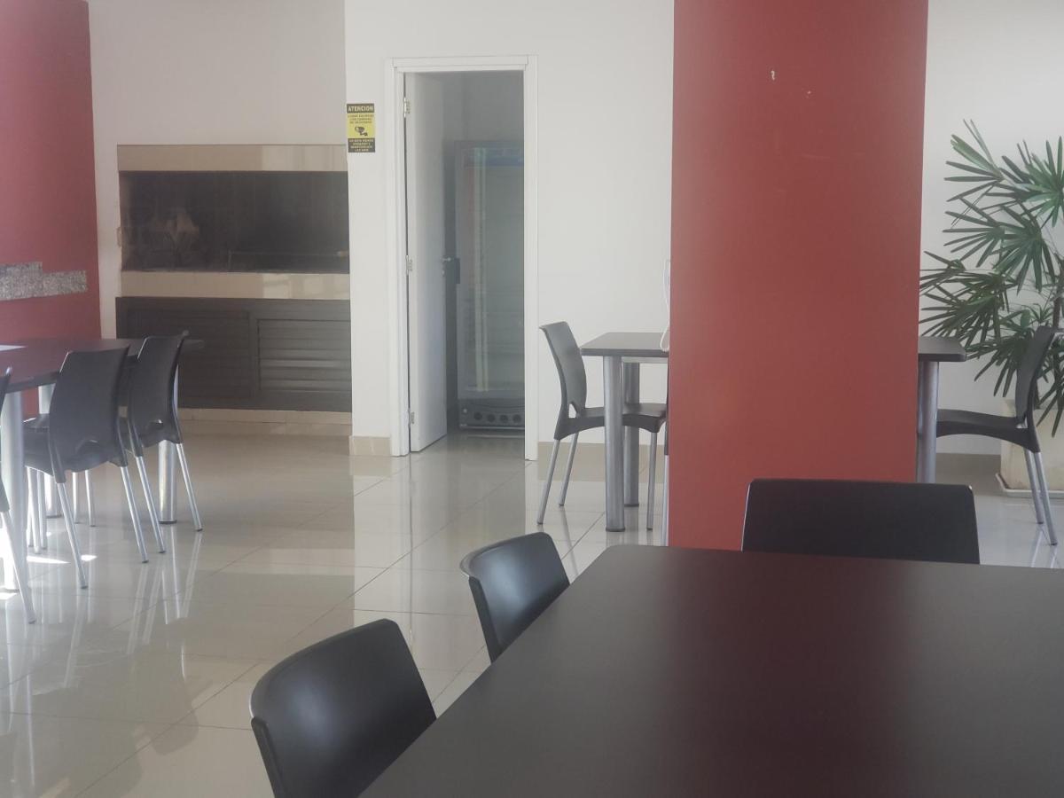 Departamento Centrico Con Cochera