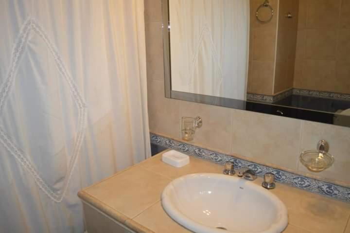 Nuevo Magnet Hotel