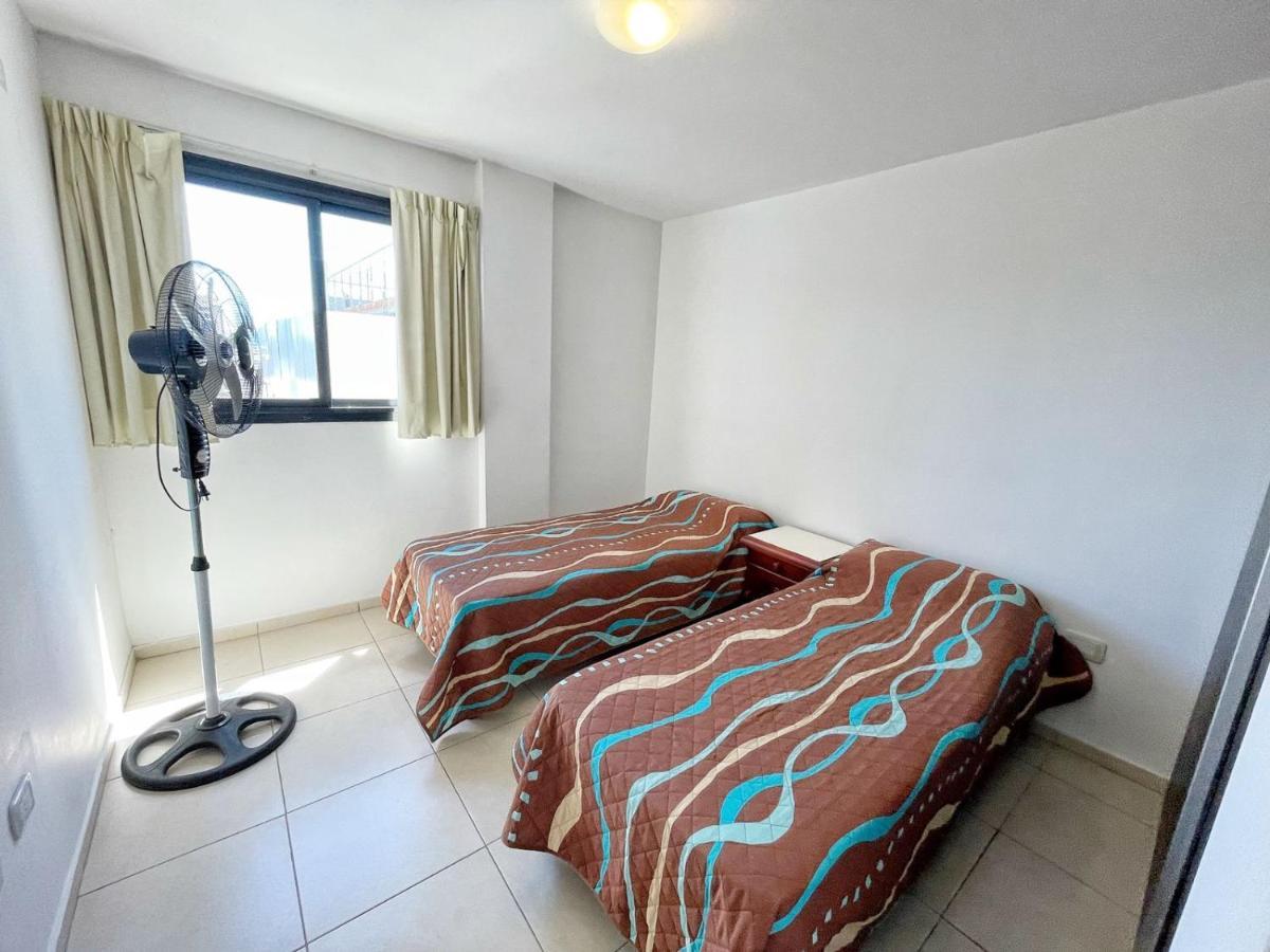 Edificio Sargento Cabral Apartamento *