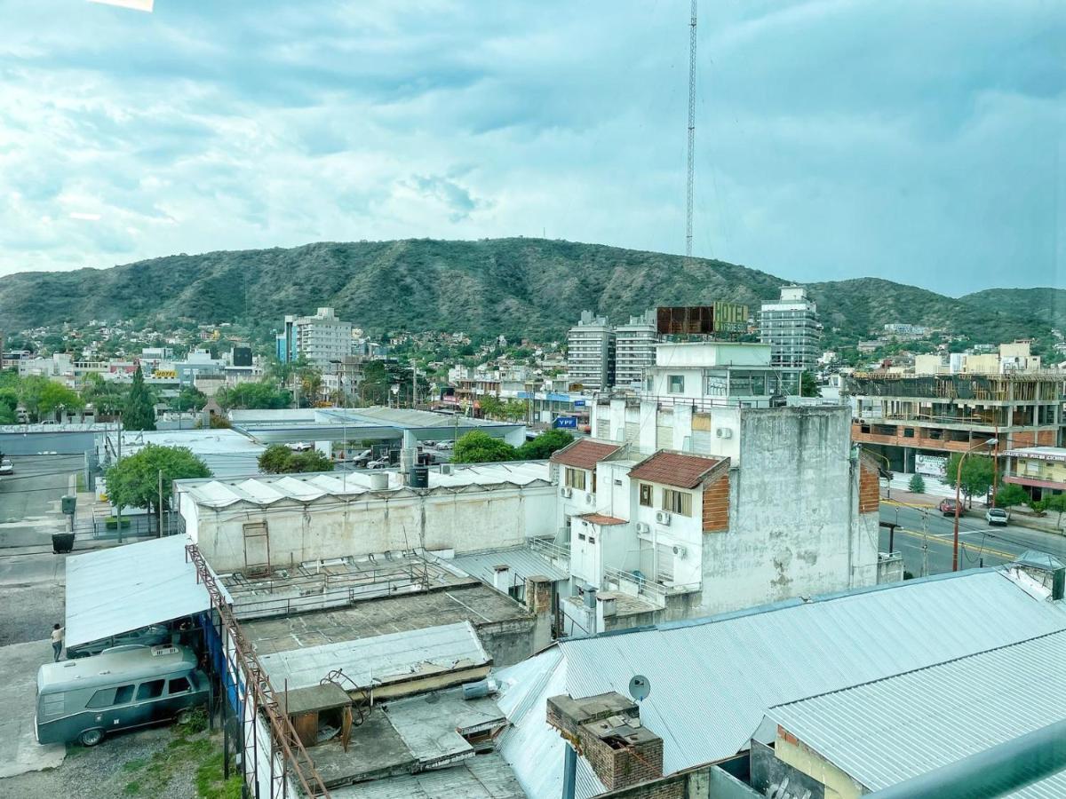 Constantino V Villa Carlos Paz