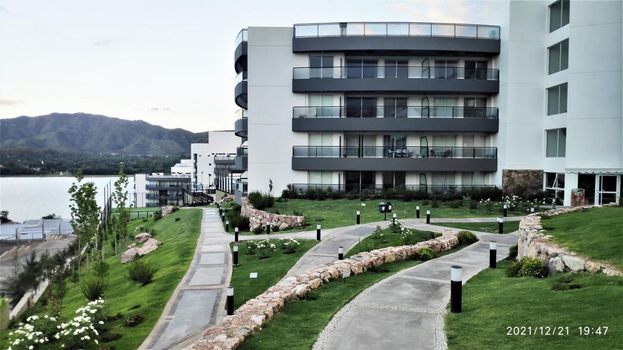 Departamento En Complejo Veneto Village- Vista Al De Carlos Paz * Villa Carlos Paz