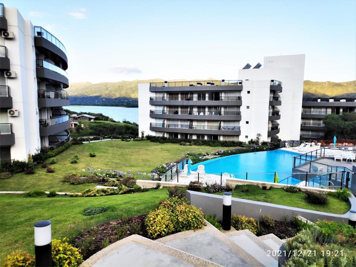 Departamento En Complejo Veneto Village- Vista Al De Carlos Paz Apartamento *