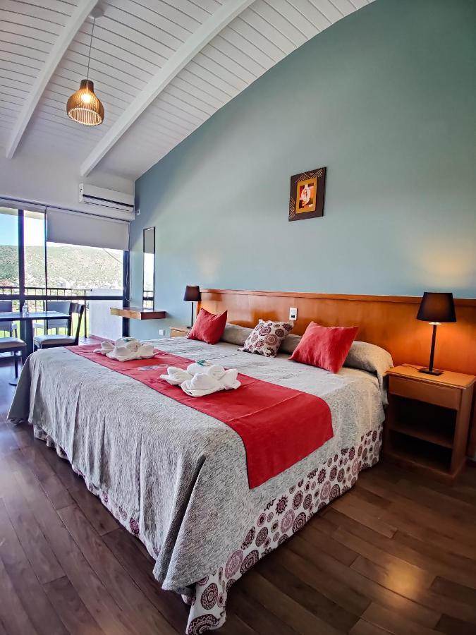 Hotel Distrito Hotel 3*