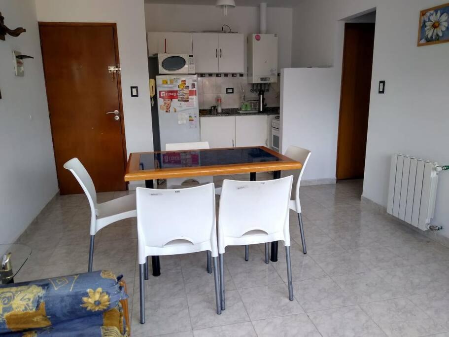 Departamento Con Cochera En Carlos Paz Apartamento