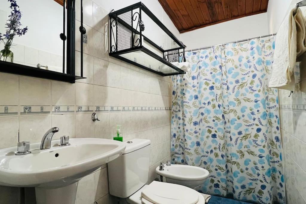 Casa De Huespedes En Playas De Oro. Сasa de vacaciones Villa Carlos Paz