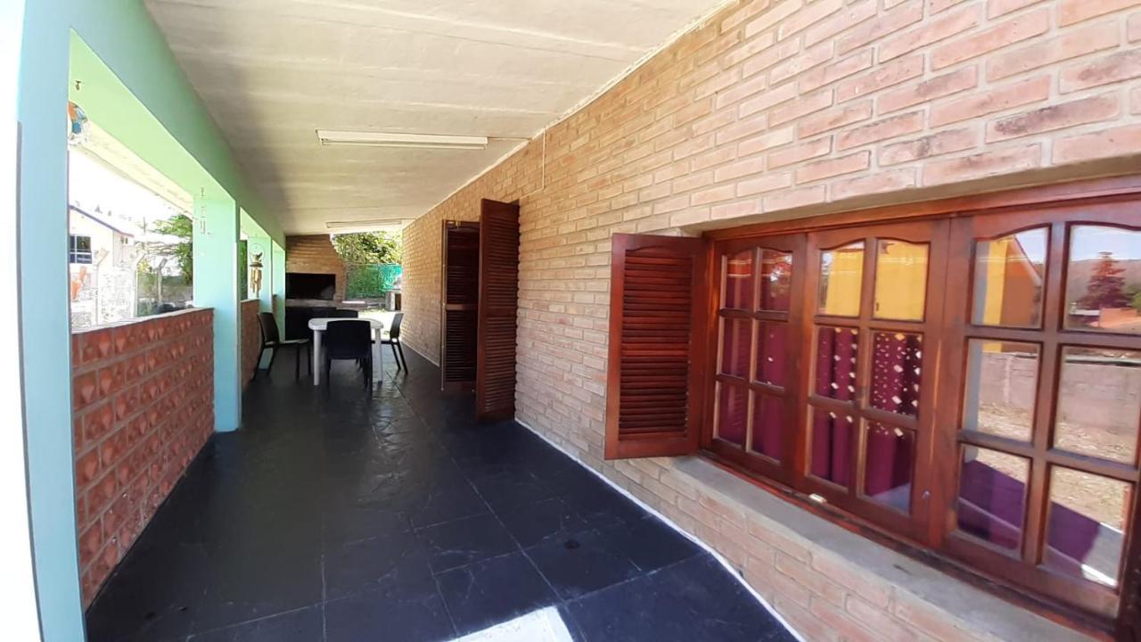 Сasa de vacaciones Blacky House