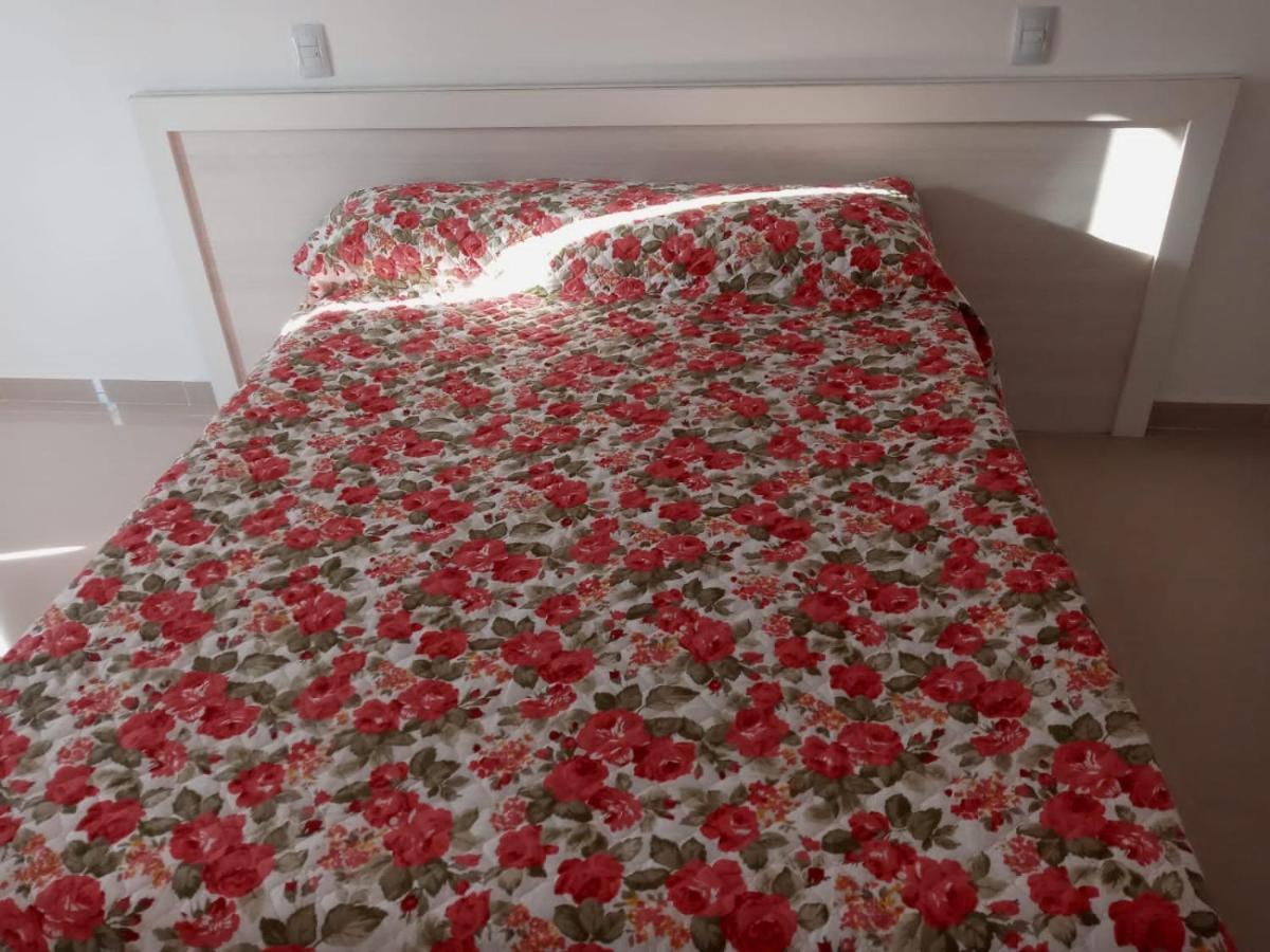 Apartamento Edificio Leonardo Departamento 16 *