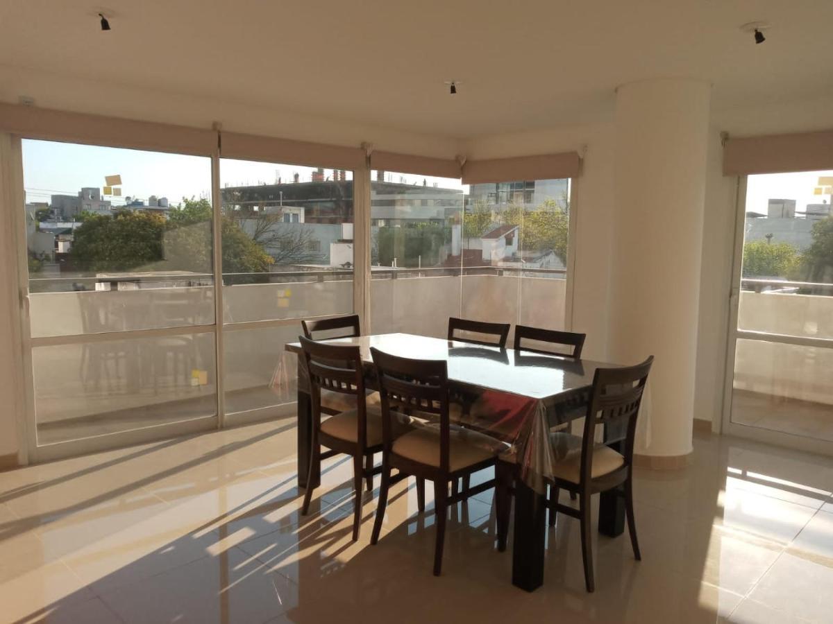 Apartamento Edificio Leonardo Departamento 16 *