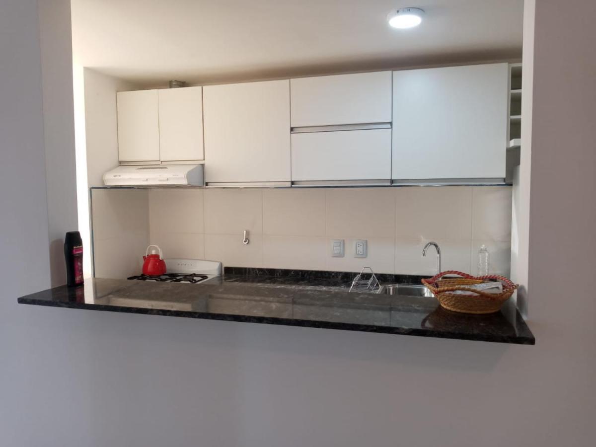 Edificio Leonardo Departamento 16 Apartamento