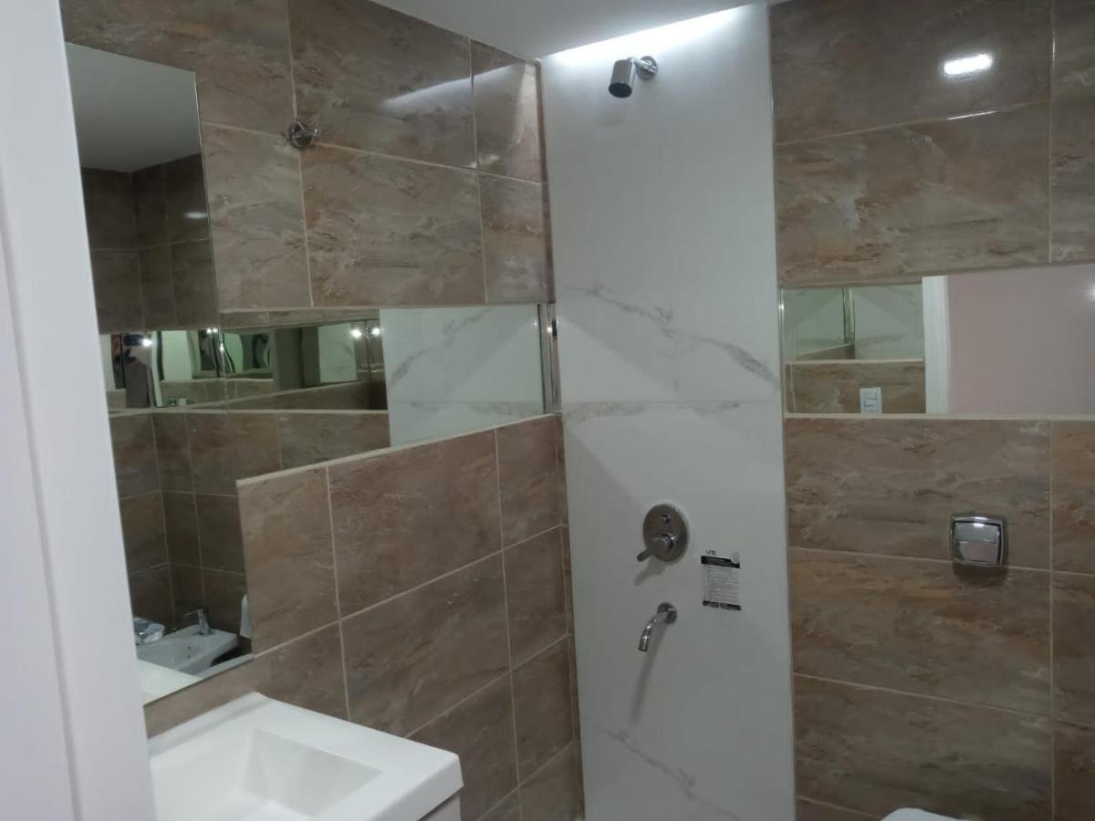 Edificio Leonardo Departamento 16 Apartamento *