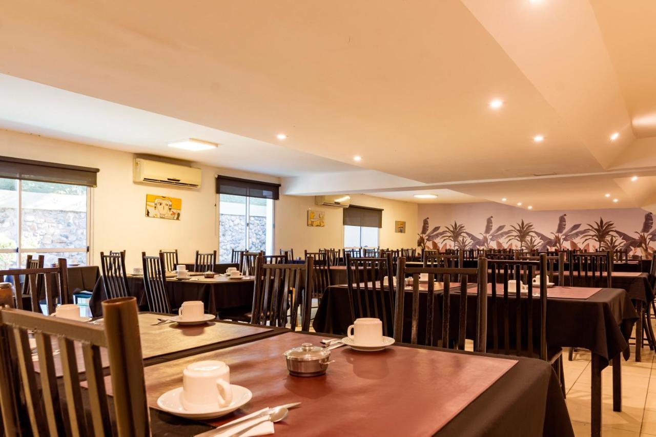 Hotel Costanera Villa Carlos Paz