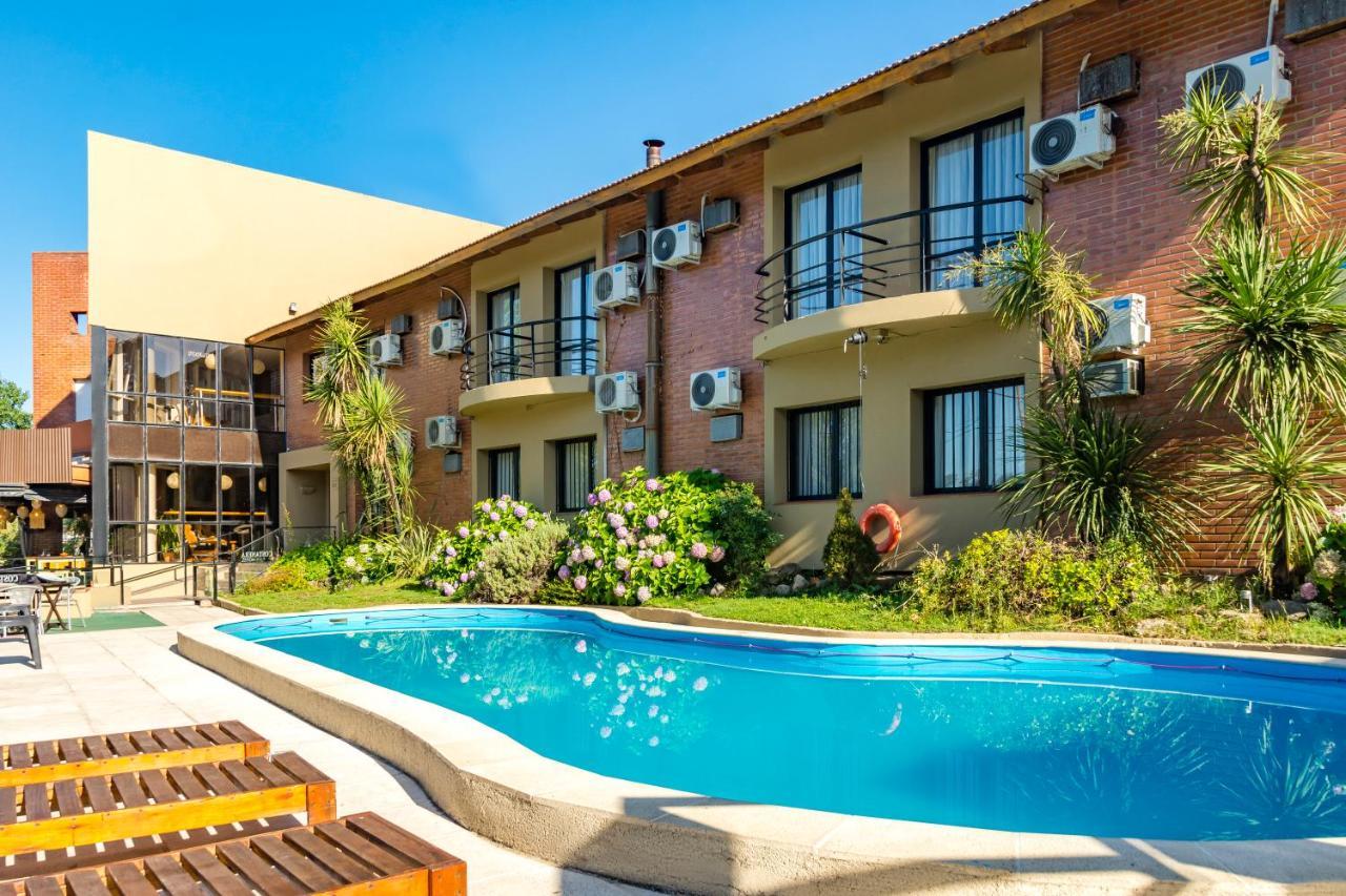 Hotel Costanera Villa Carlos Paz