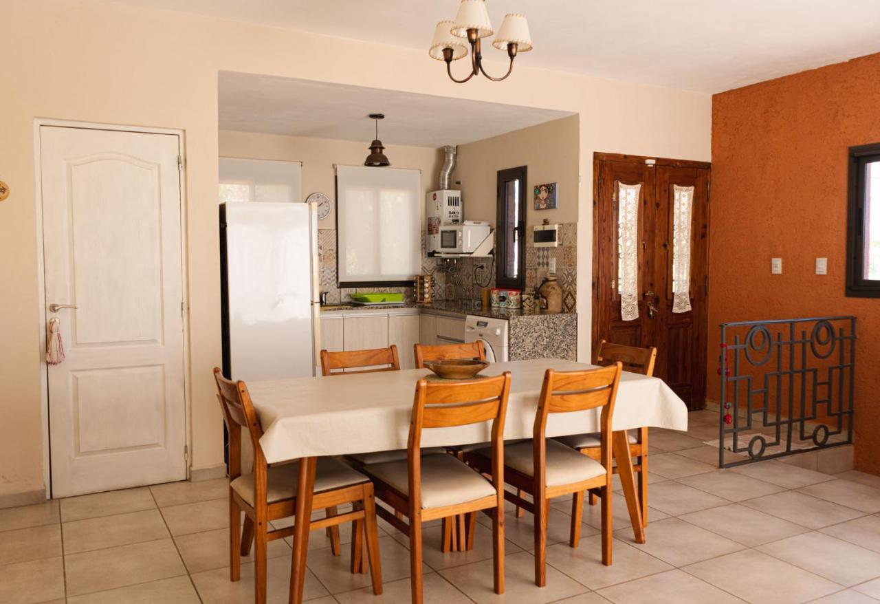 Bella Vista Casa Con Pileta Y Terraza * Villa Carlos Paz