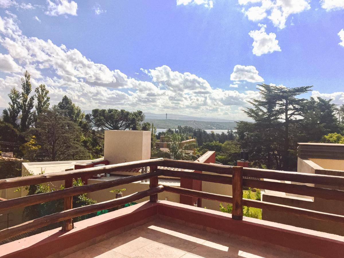 Сasa de vacaciones Bella Vista Casa Con Pileta Y Terraza *