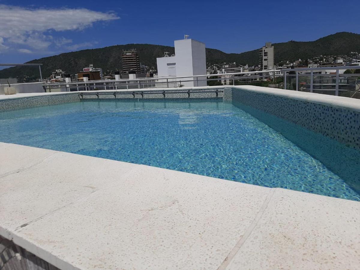 Golden Ross & Hotel 4*