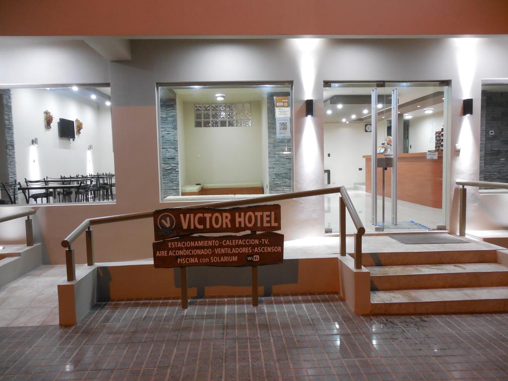 Victor