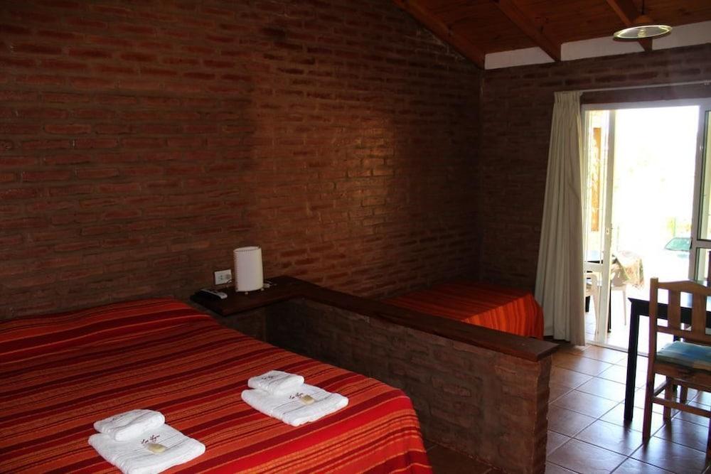 Complejo Hoyas Lodge *
