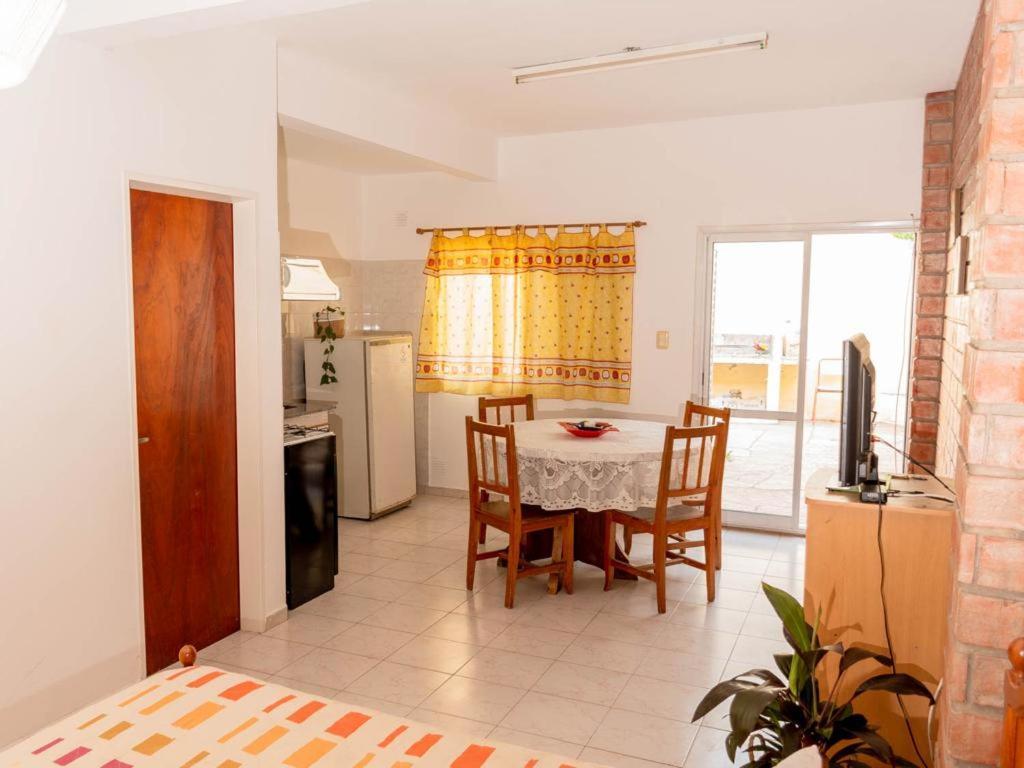 Depto 2 Apartamento *