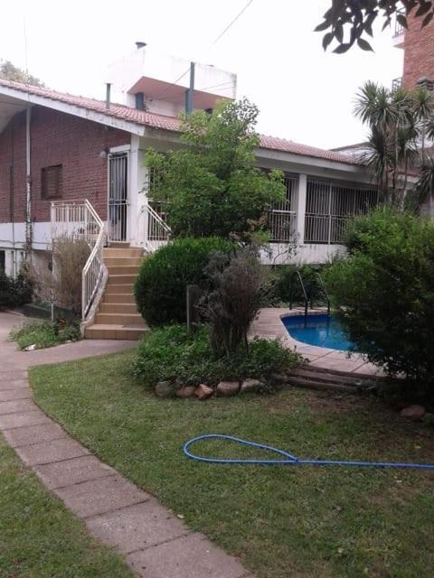 Casa Hernandez- Av San Martin * Villa Carlos Paz