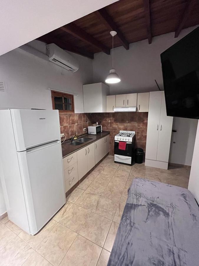 Departamento Cerca Del Centro - Carhue Apartamento