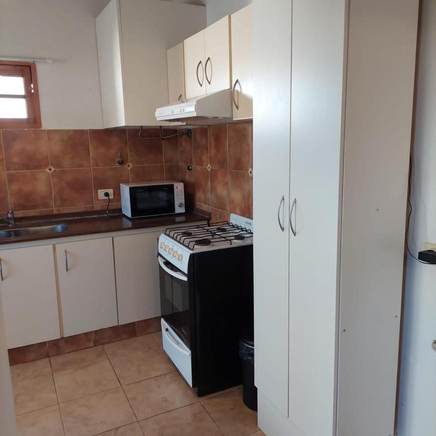 Departamento Cerca Del Centro - Carhue Apartamento