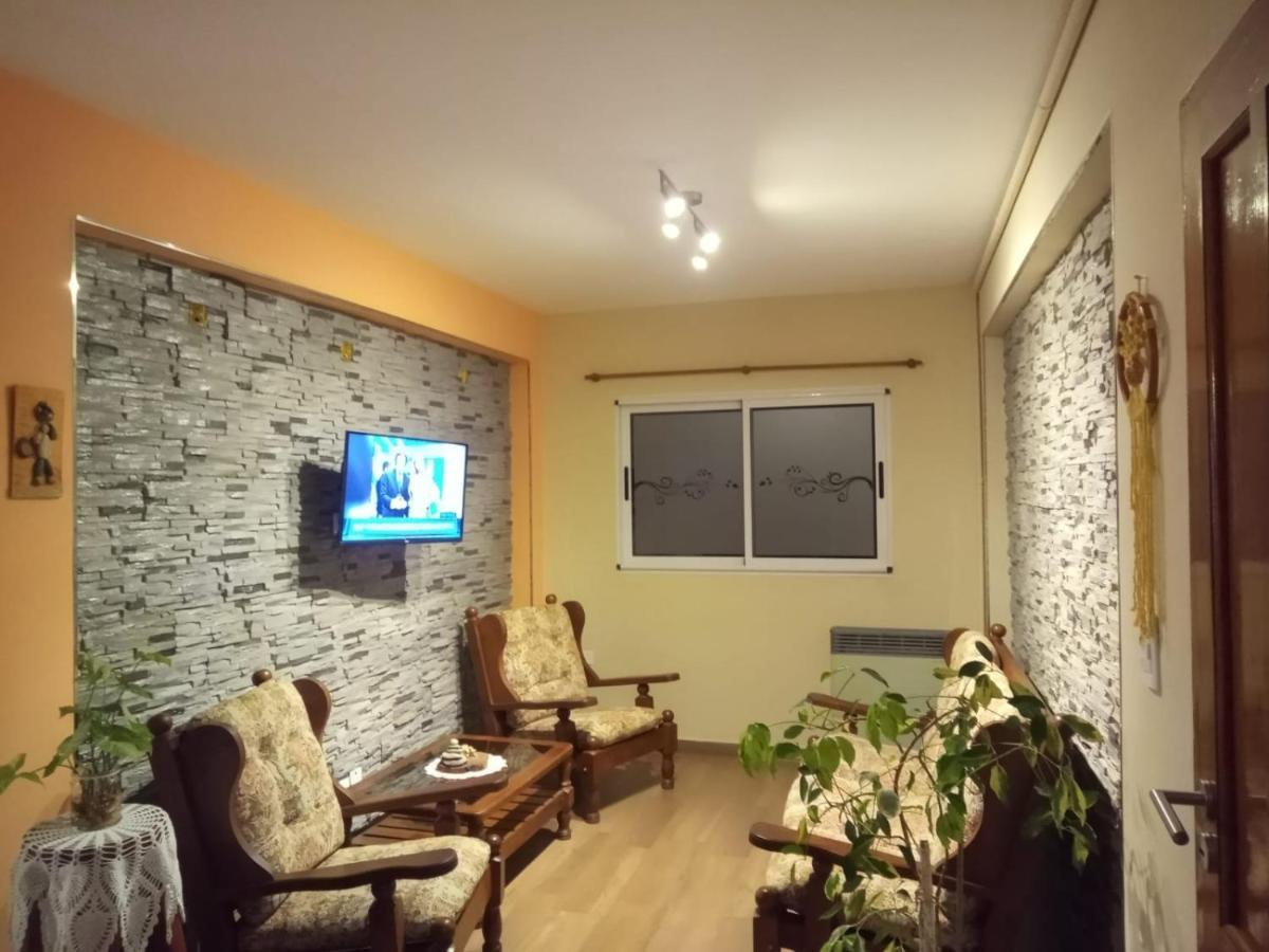 Apartamento Depto - Edificio Cabildo - Solo Familiar *