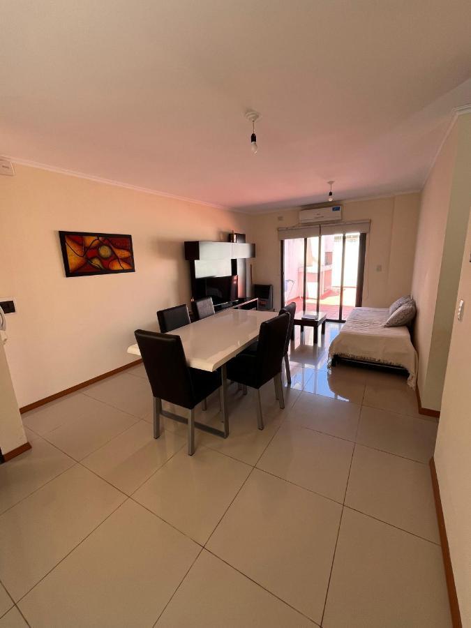 Edificio Los Manantiales Apartamento *