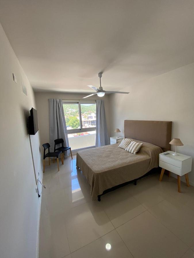 Apartamento Depto - Edificio Opera 3 - F - Solo Familiar