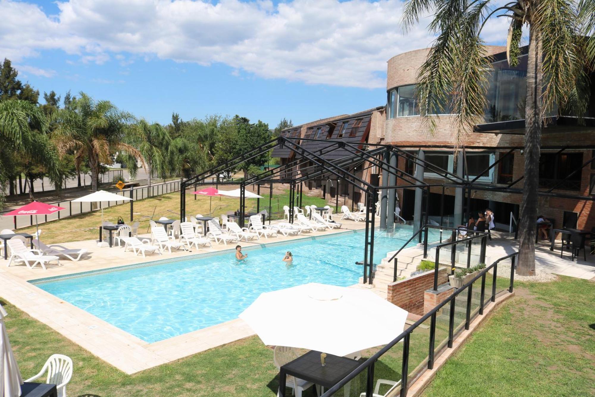Portal Del 4* Villa Carlos Paz