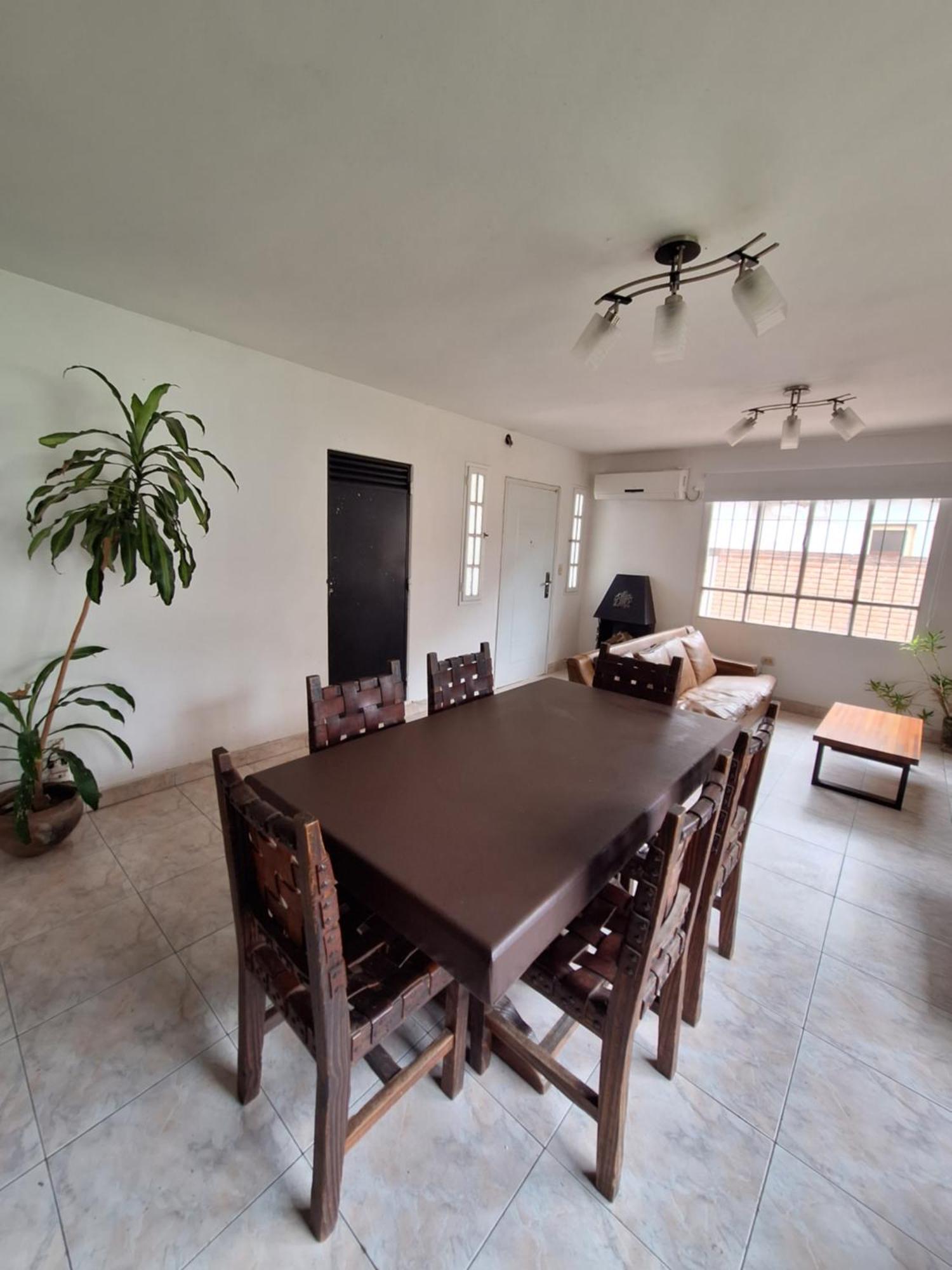 Casa Wrt