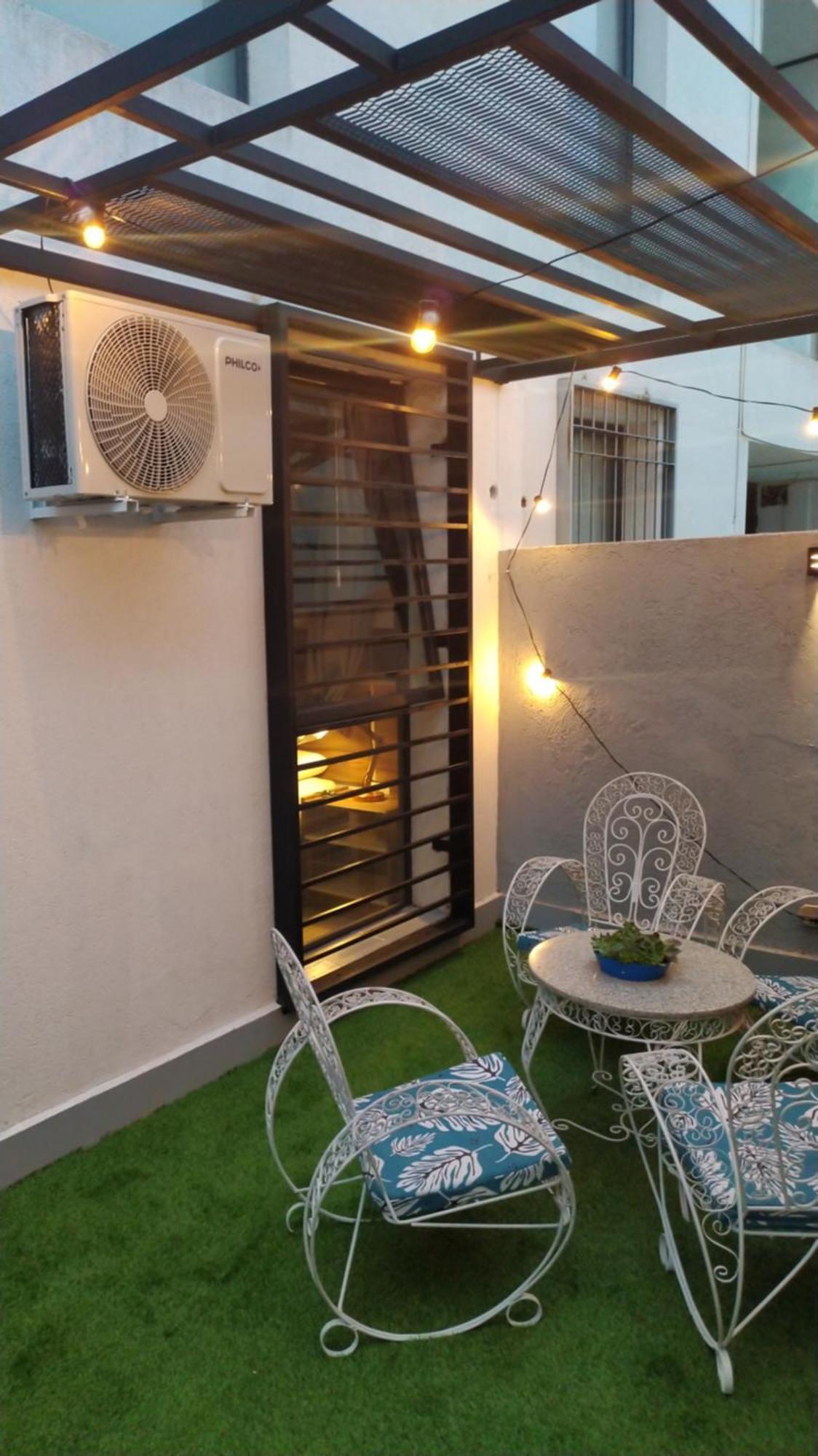 Depto Centrico Excelente Ubicacion, Con Cochera, Pileta Y Patio * Villa Carlos Paz