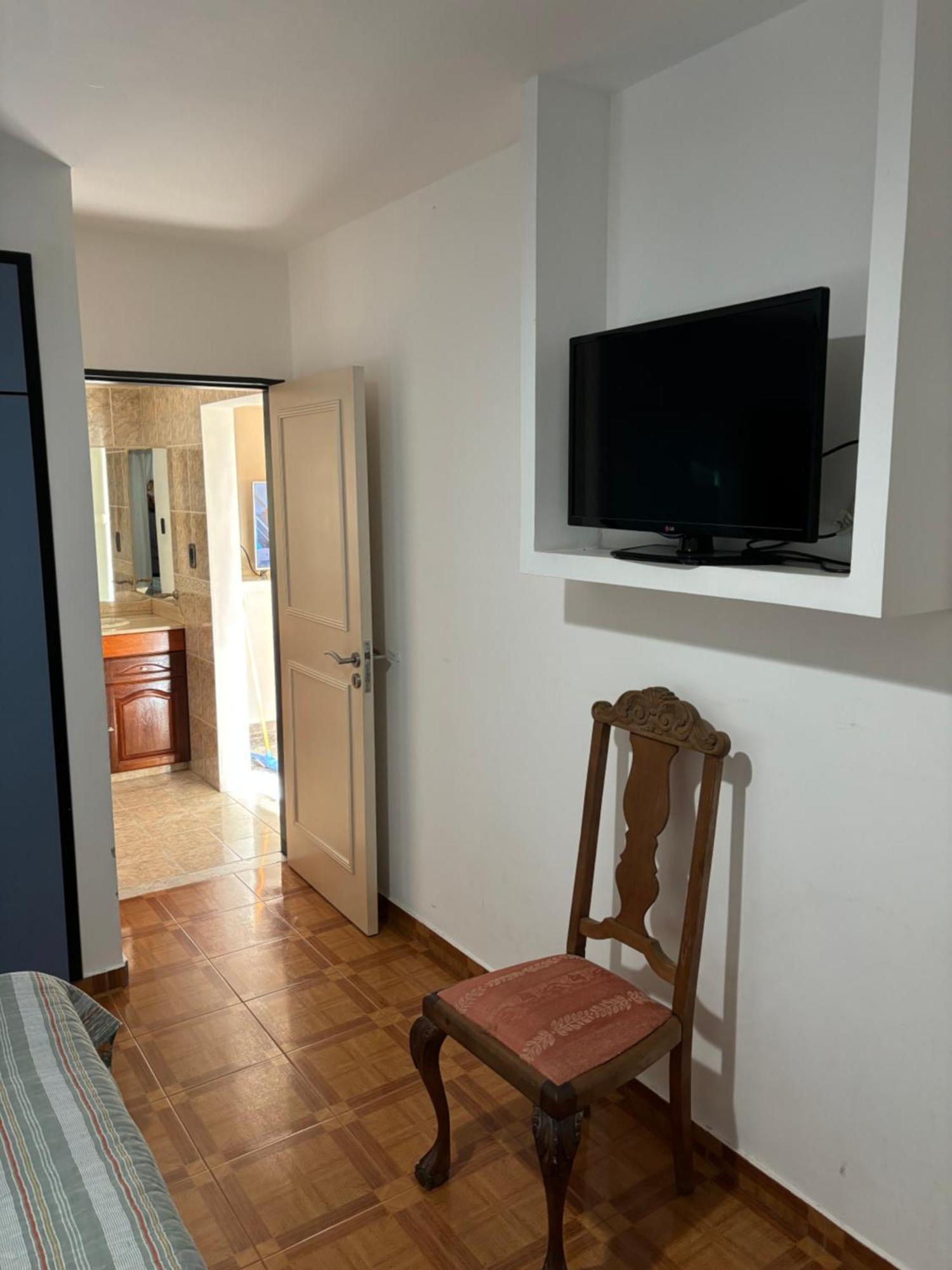 Robinson Solo Familias Apartamento