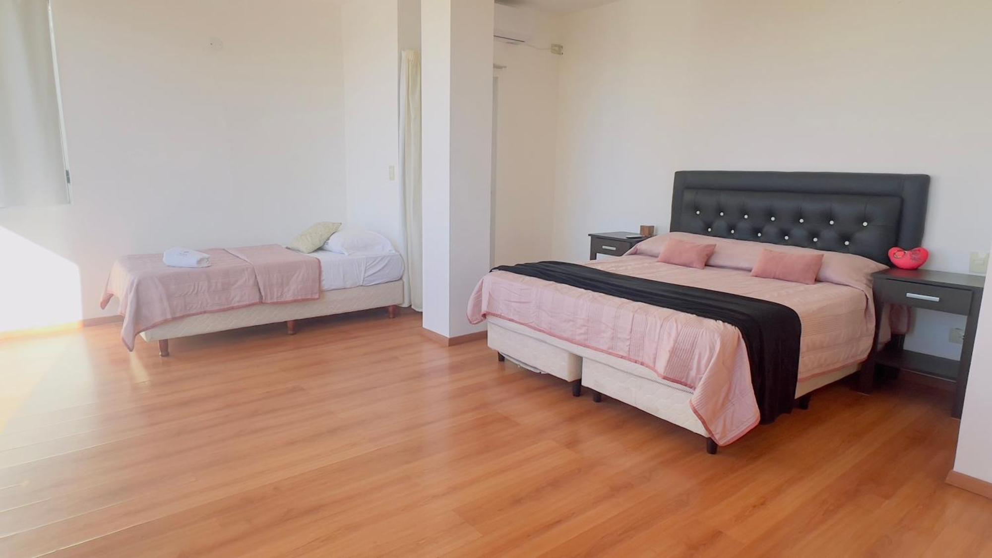 Gran Departamento En La Peatonal Apartamento *