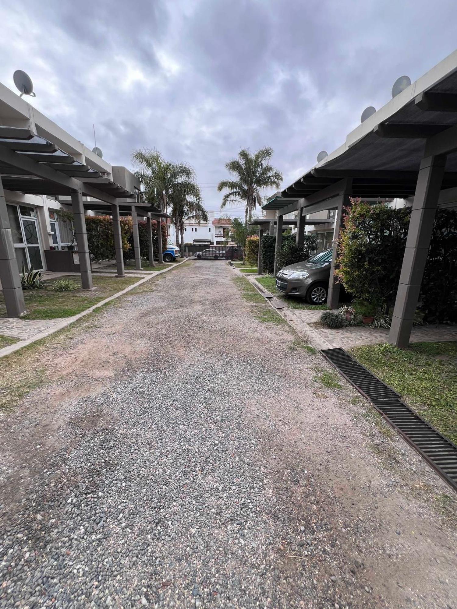 Apartamento Duplex Independencia *