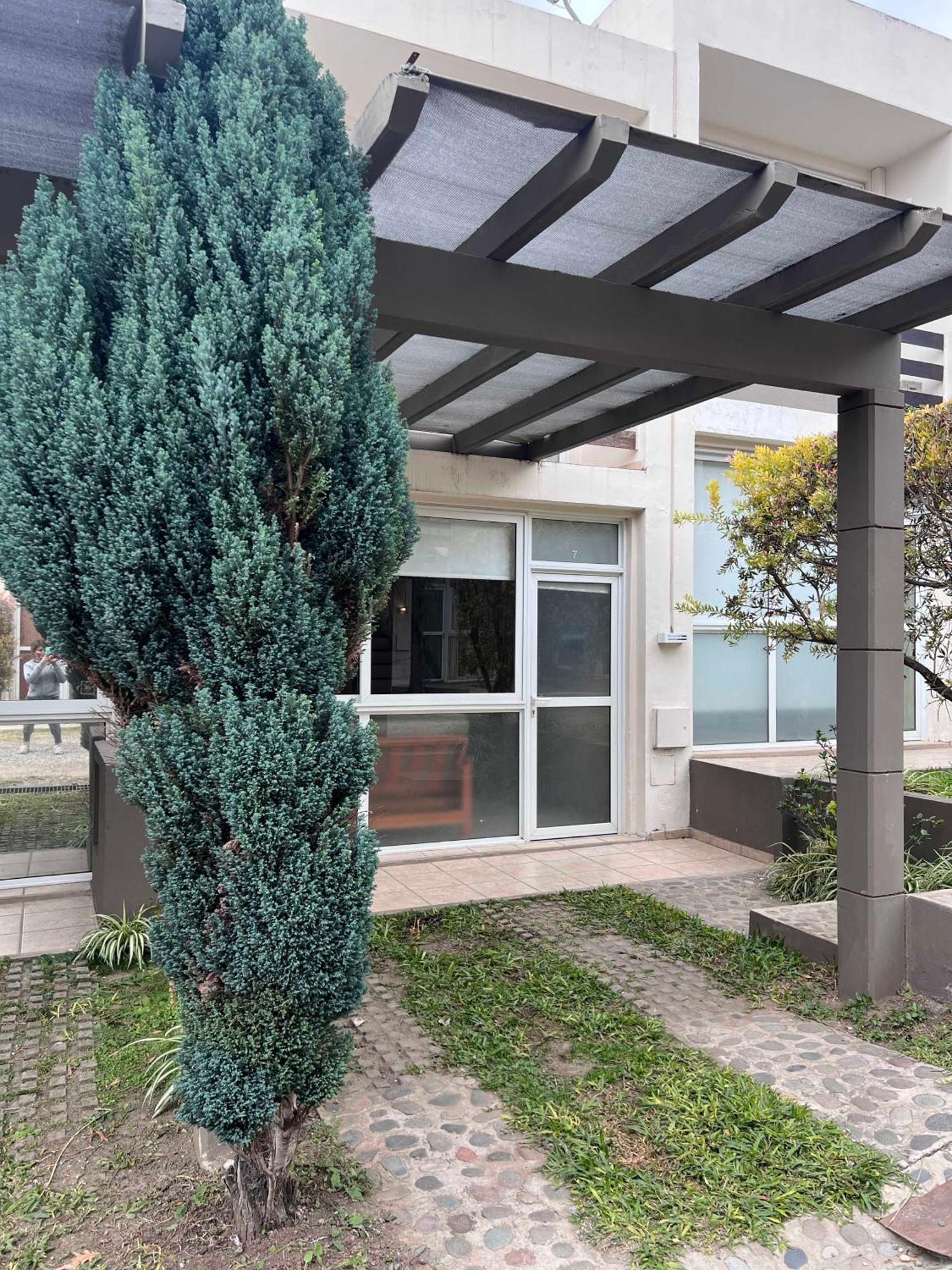 Duplex Independencia