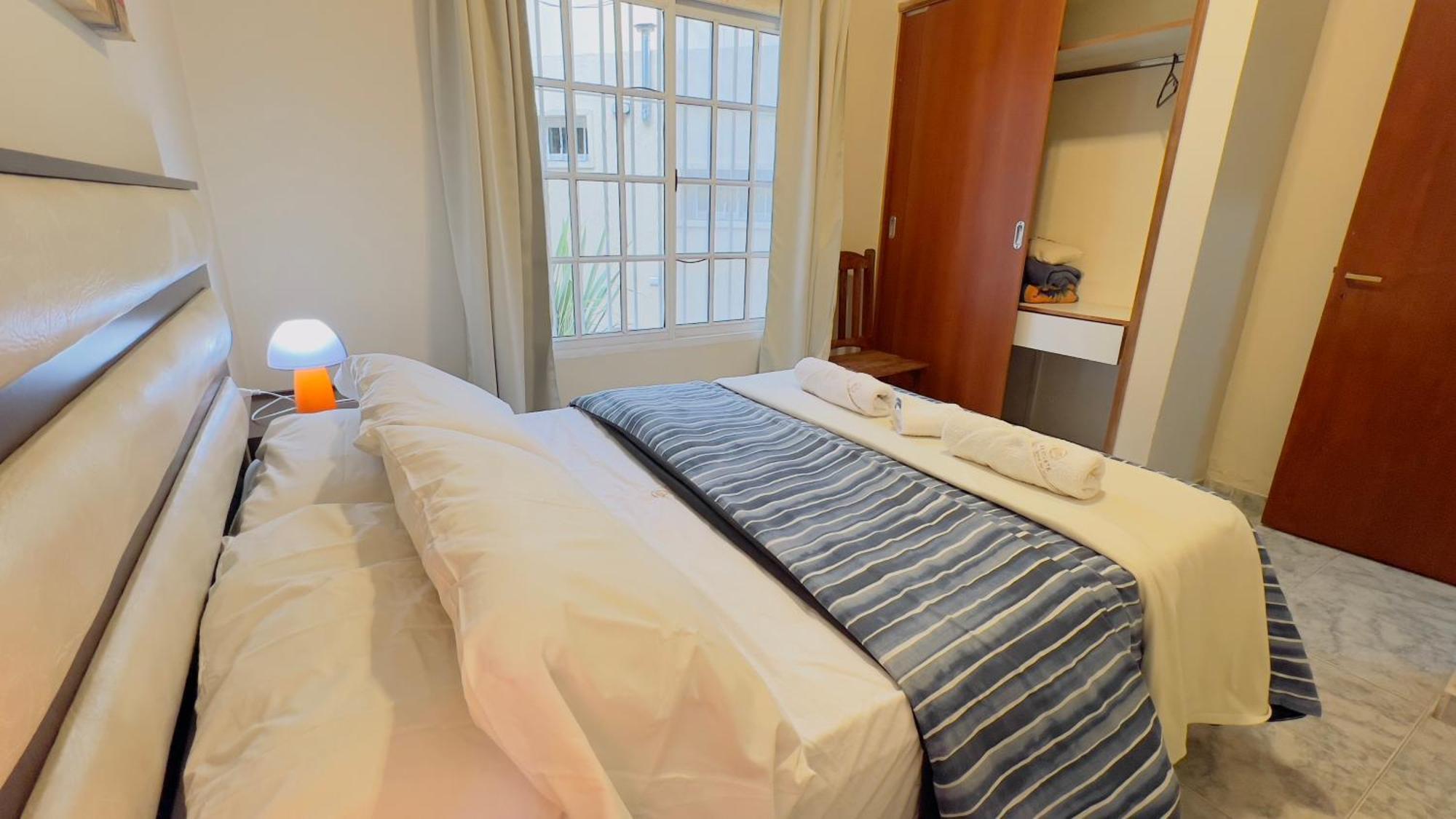 Casa En Balneario C Pileta Compartida Cerca Del Centro * Villa Carlos Paz