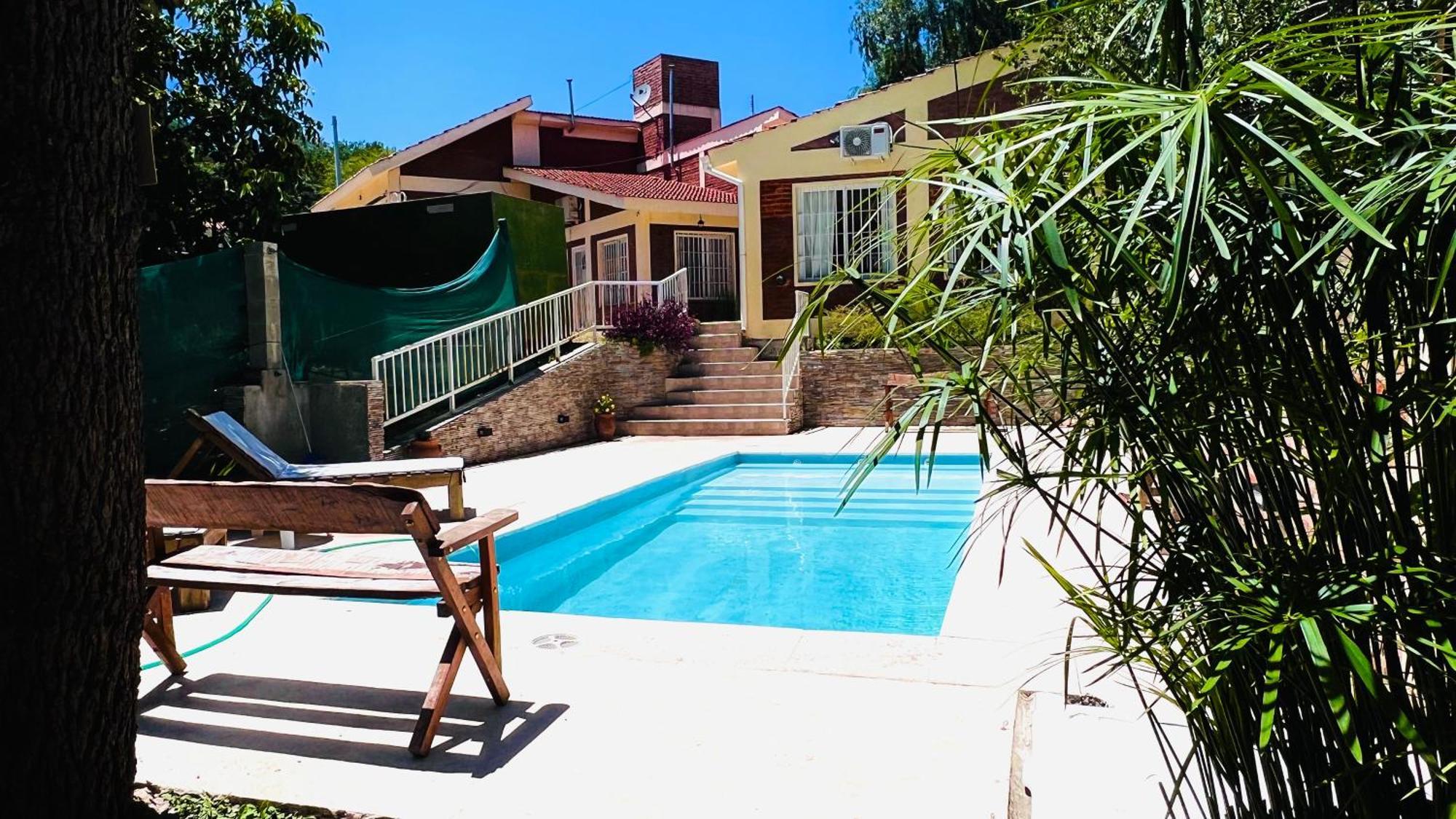 Chalet Casa En Balneario C Pileta Compartida Cerca Del Centro *