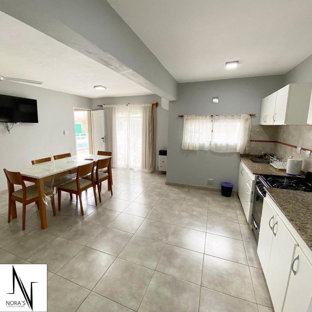 Nora's Complejo Apartamento *