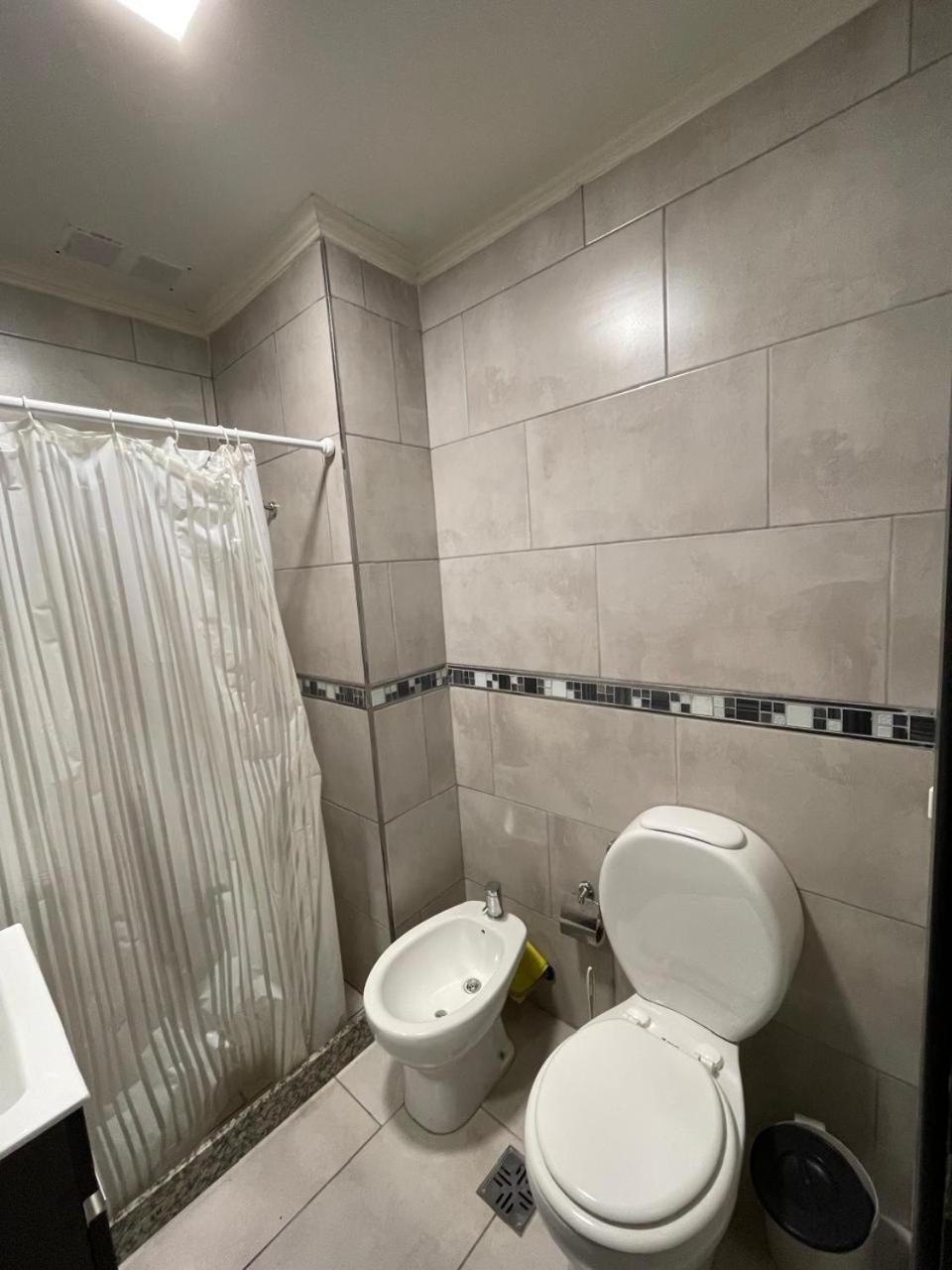 Departamento De 2 Centrico Con Cochera Y Pileta Apartamento Villa Carlos Paz
