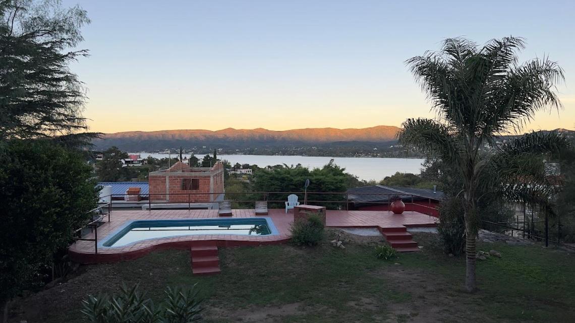 Casa Grupos En Carlos Paz Сasa de vacaciones *