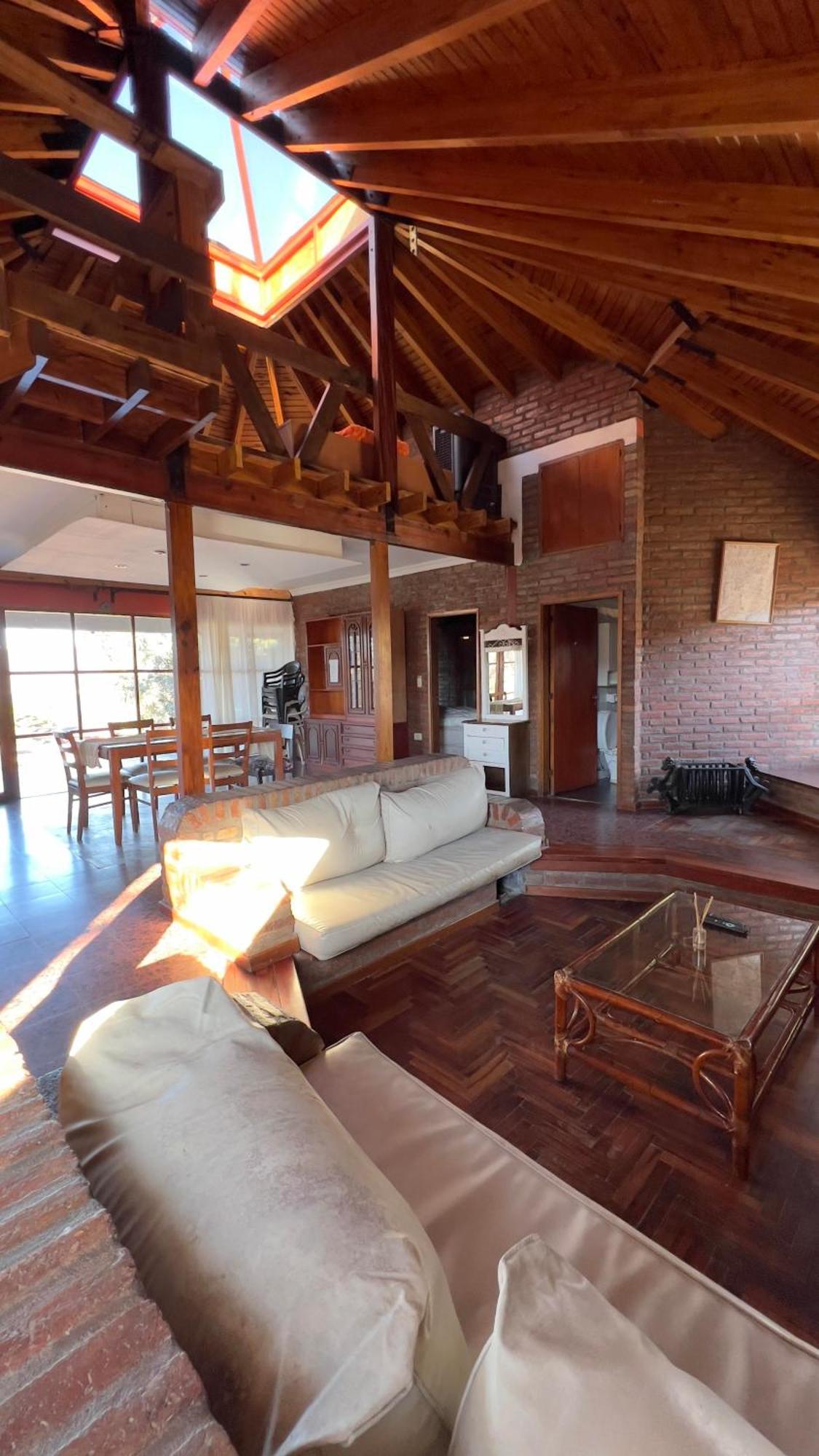 Сasa de vacaciones Casa Grupos En Carlos Paz *
