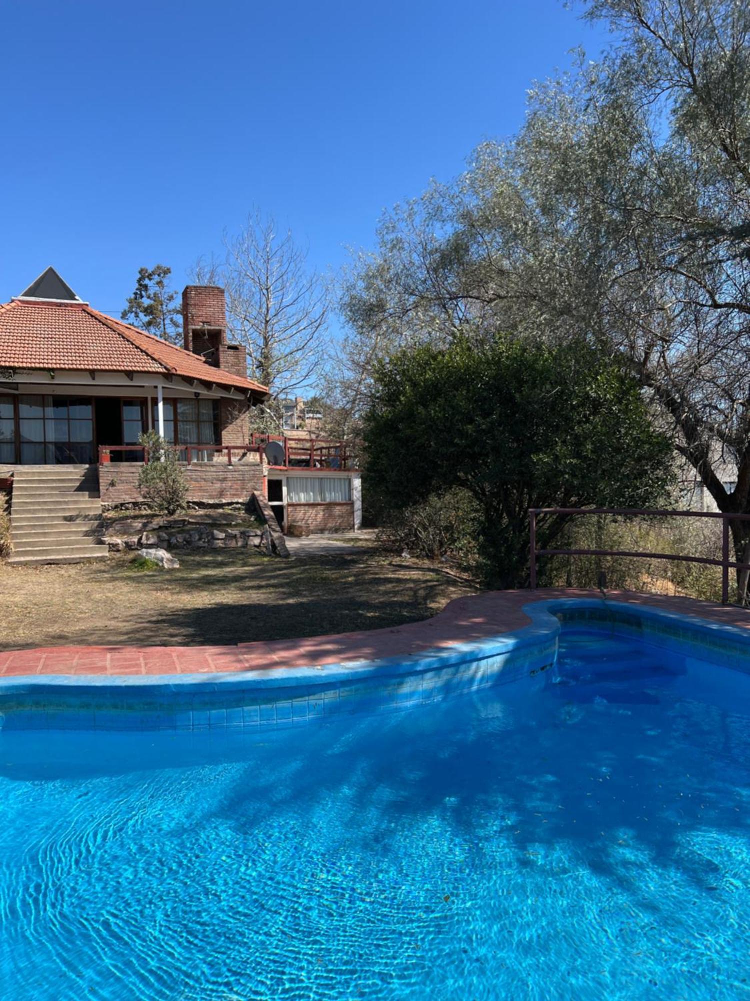 Casa Grupos En Carlos Paz * Villa Carlos Paz