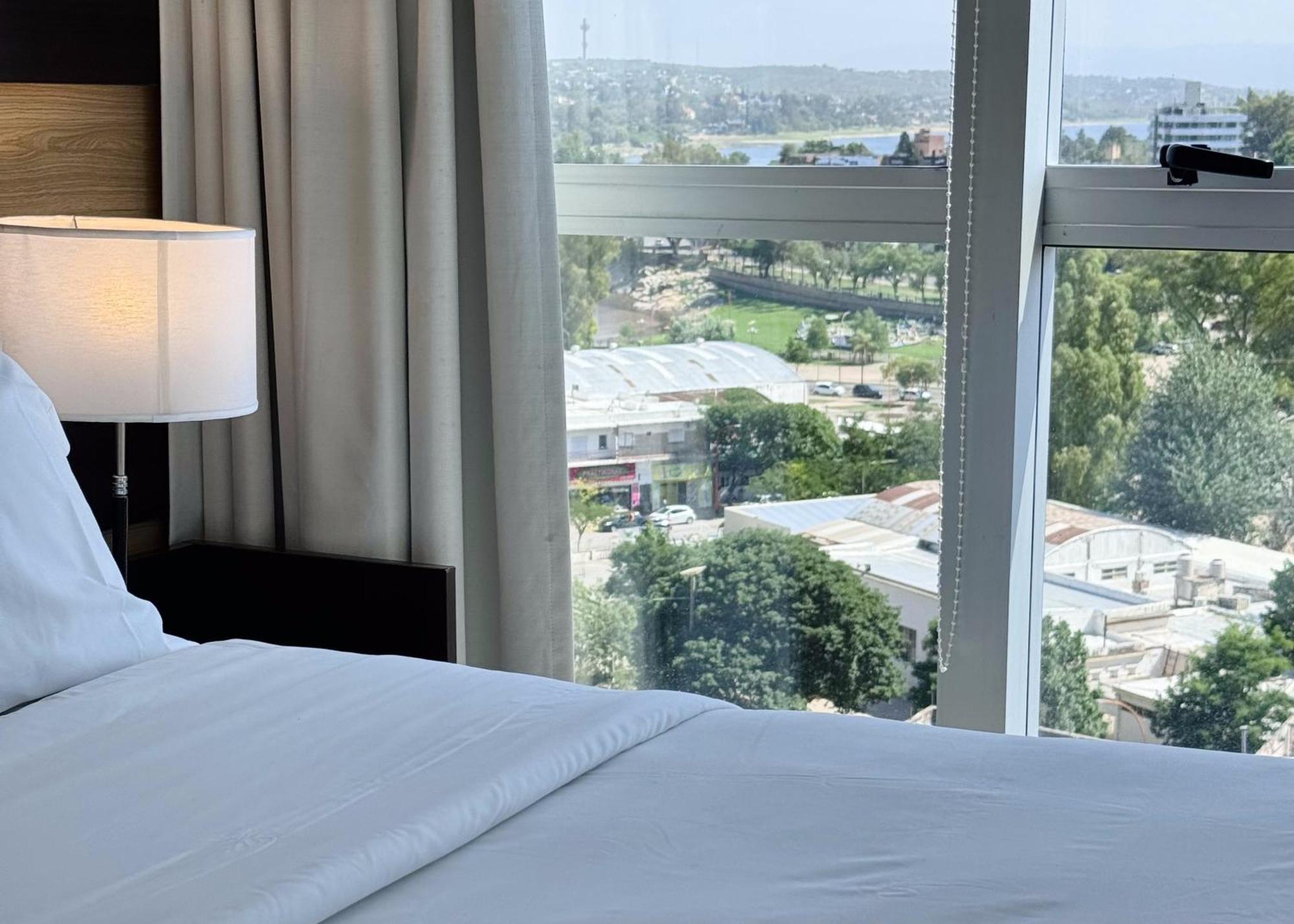 Apartahotel Amérian Carlos Paz&suites