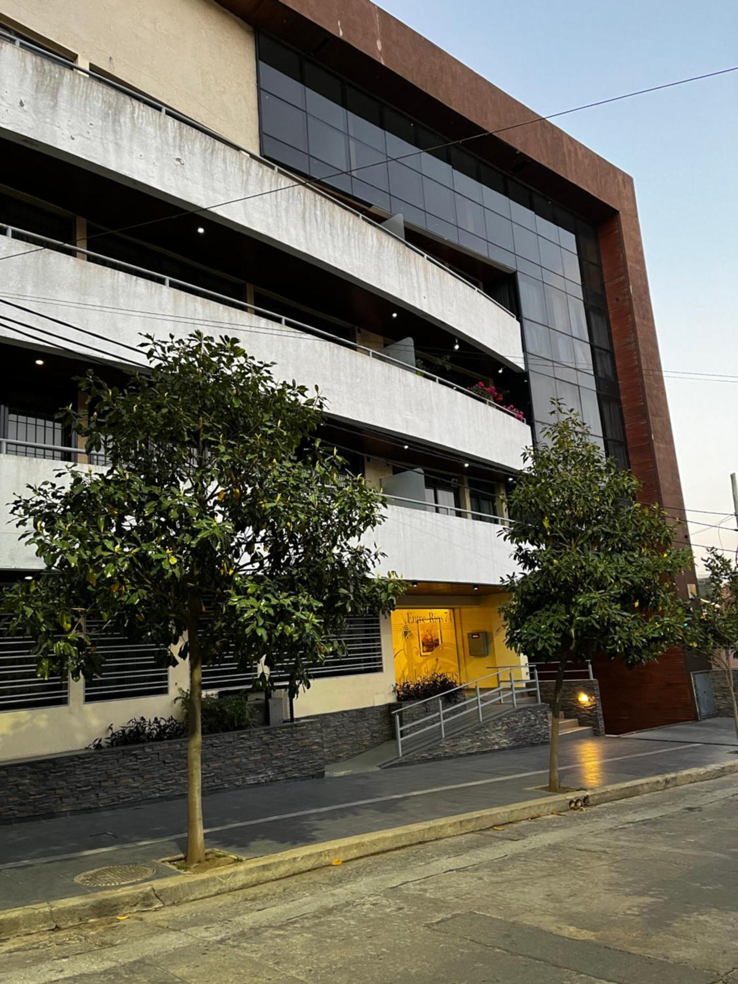 Departamento De Categoria, Con Vista A La Montana, 2 Y 2 Banos * Villa Carlos Paz