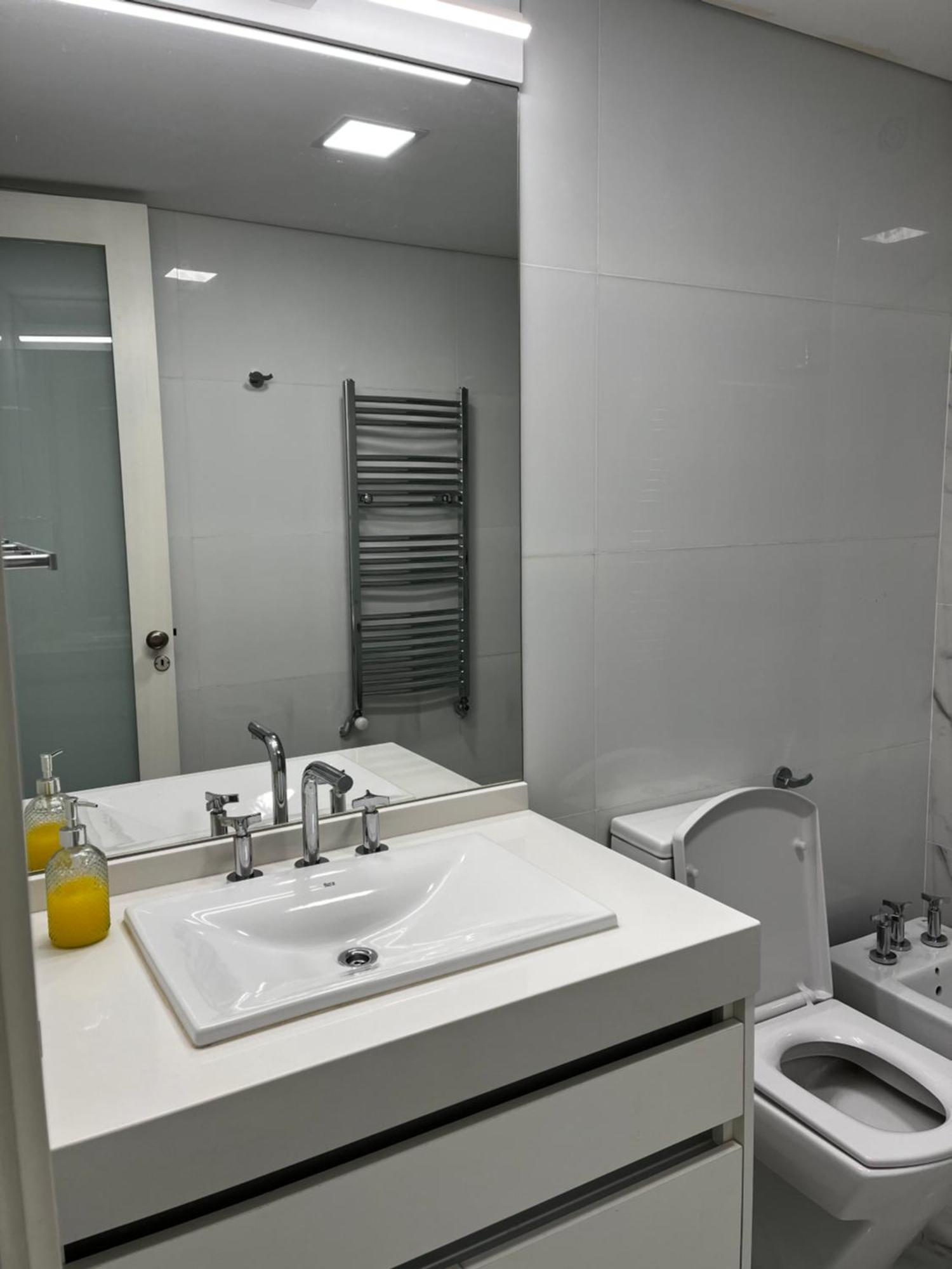 Apartamento Departamento De Categoria, Con Vista A La Montana, 2 Y 2 Banos *