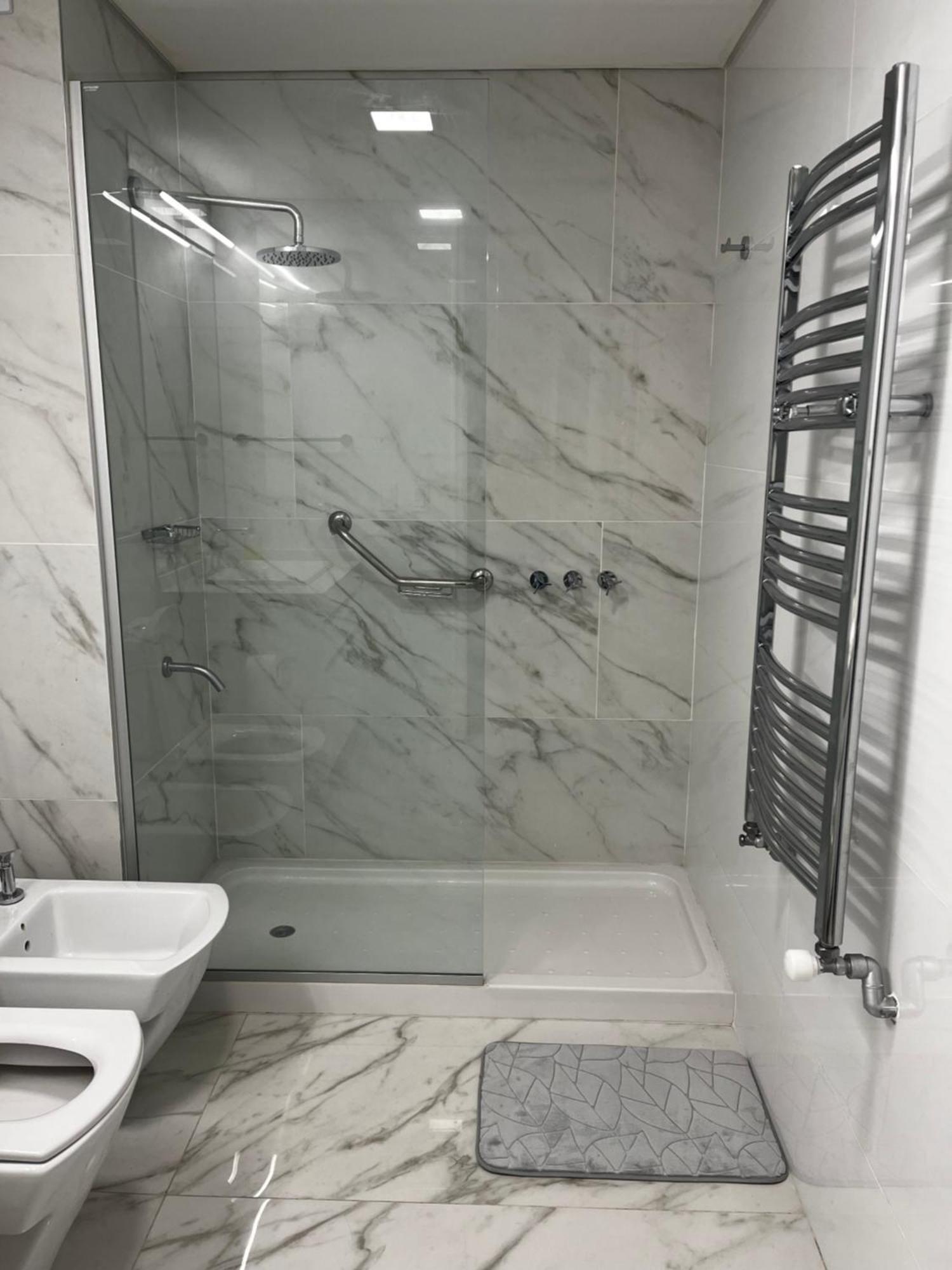 Departamento De Categoria, Con Vista A La Montana, 2 Y 2 Banos * Villa Carlos Paz