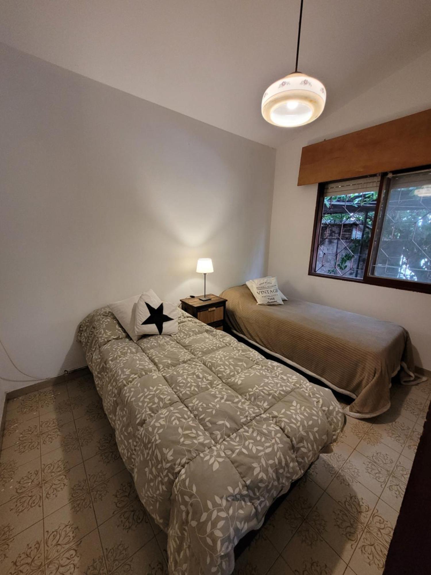 Casa Con Parque Amplio Pleno Centro Сasa de vacaciones *