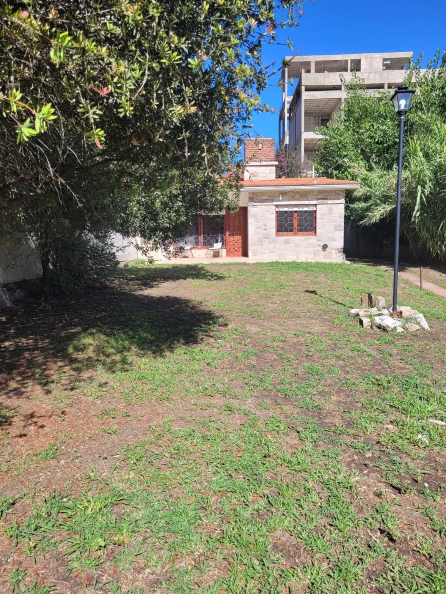 Casa Con Parque Amplio Pleno Centro Сasa de vacaciones Villa Carlos Paz